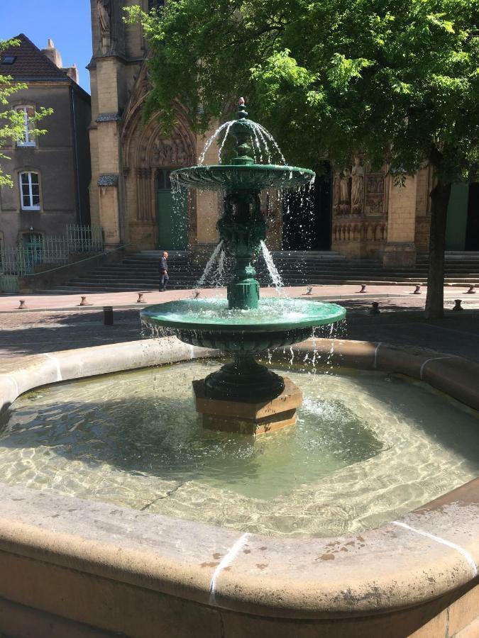 Appartement Jeanne D'Arc Metz Bagian luar foto